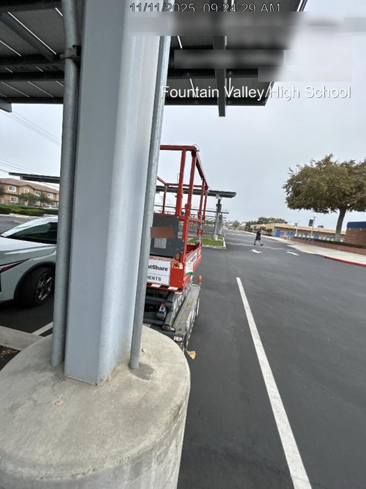 2020 Skyjack SJIII-3219 Solid NM Tires, Half height spring hinged entry gate, Dual Beacons, 800W Inverter