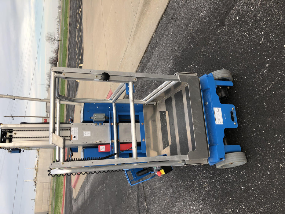 2019 Genie GS-1930 Fixed Rails with Chain Entry