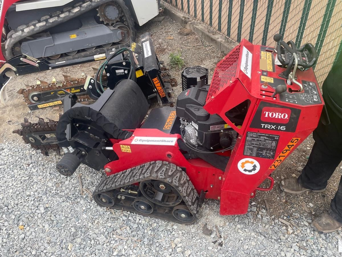 2022 TORO TRX-16