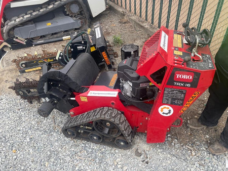 2022 TORO TRX-16