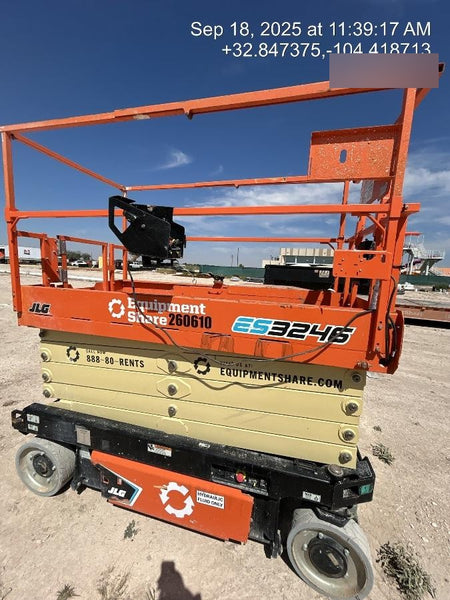 2022 JLG ES3246