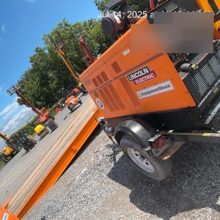 2021 Lincoln Electric Vantage 549X Ready Pak 3, ORANGE (includes trailer, cable rack, fender light kit)