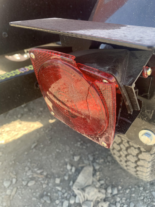 2021 Lincoln Electric Vantage 322 Vantage 322 Ready Pak 3 w/ Decals, ORANGE (includes trailer, cable rack, fender light kit) NO Telematics