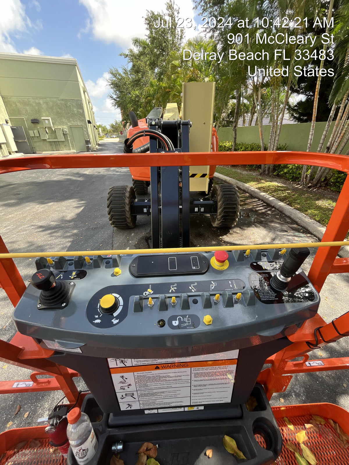 2024 JLG 450AJ