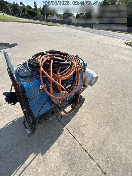 2019 Miller Electric BOBCAT 250 951600 PKG-250 amp Propane Welder, Standard w/Running Gear, Bracket, Hose"250 amp Propane Welder, Standard w/Running Gear, Bracket, Hose