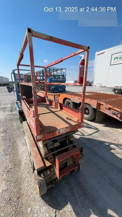 2018 Skyjack SJIII-3219 Skyjack SJIII3219 Scissor Lift w/Trojan Batteries