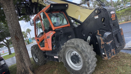 2021 JLG 1732