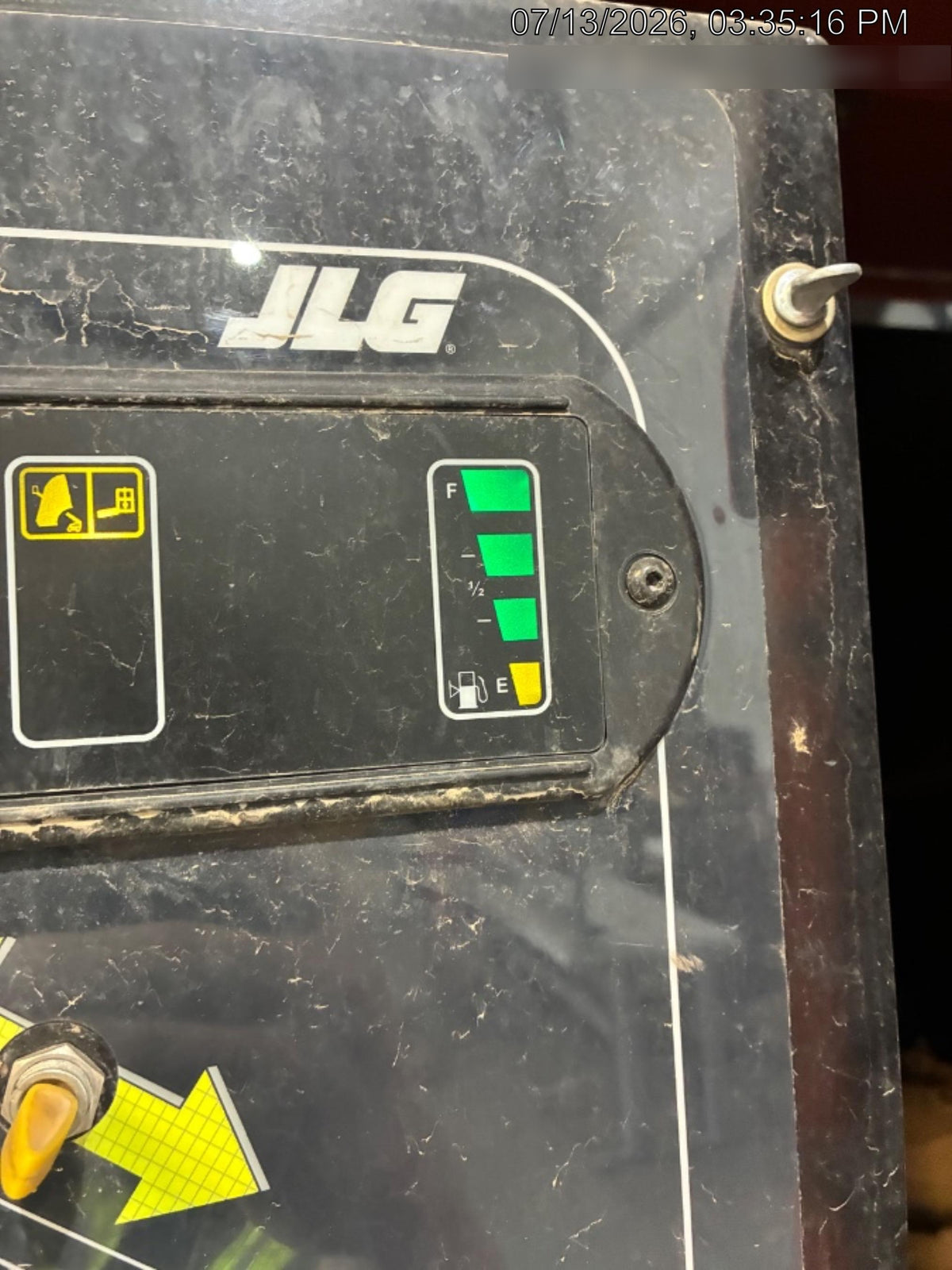 2025 JLG 860SJ