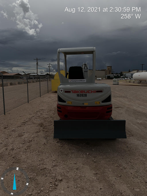 2021 TAKEUCHI TB235-2R