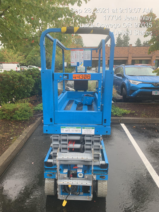 2019 Genie GS-1930 Half Height Swing Gate, 800W Inverter