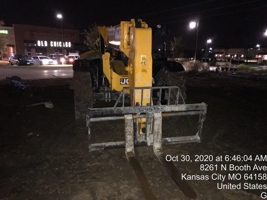 2020 JCB 509-42 Canopy, Solid Tires, Work Lights, Beacon, Aux Hydraulics, Back up Alarm, Lifting Eye, ES Decals