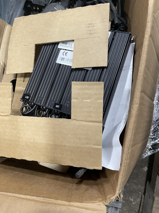 2021 MOTOROLA SLR 5700 (UHF)