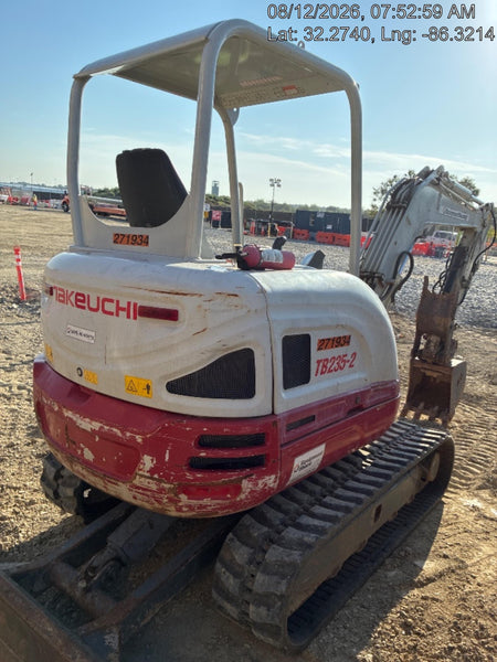2022 TAKEUCHI TB235-2R