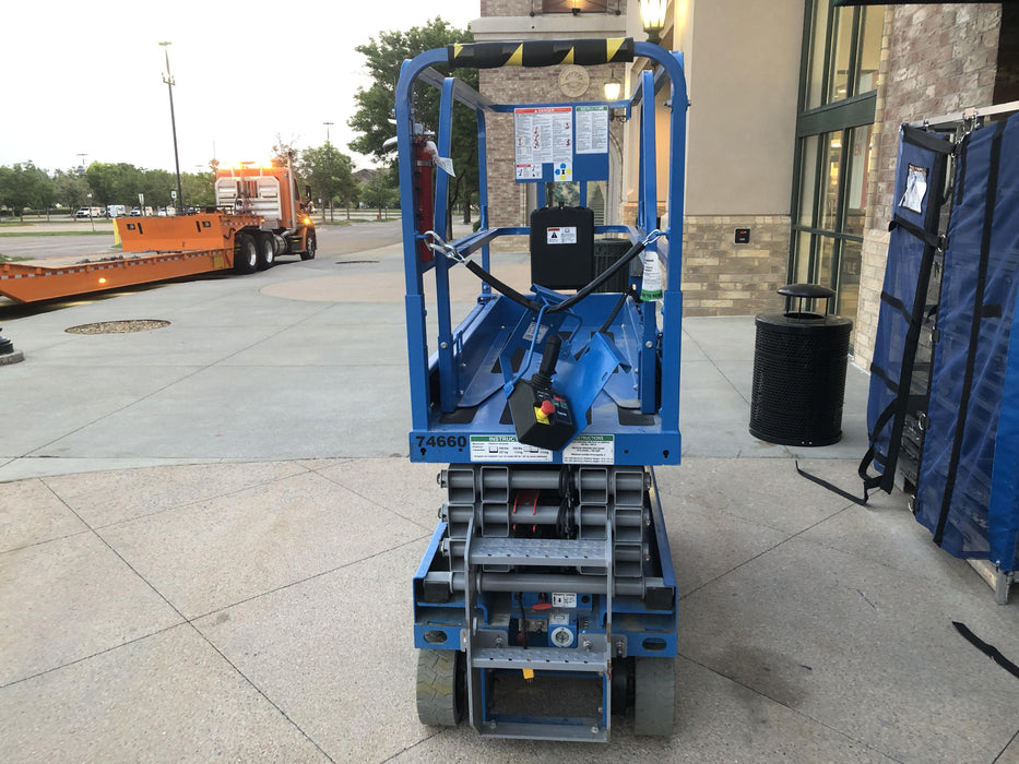 2020 Genie GS-1930 Fixed rails with chain entry gate - Pre A92.20