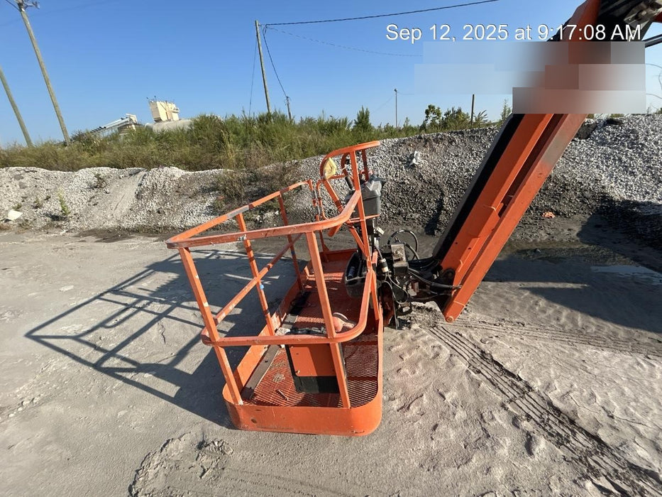 2020 JLG 660SJ