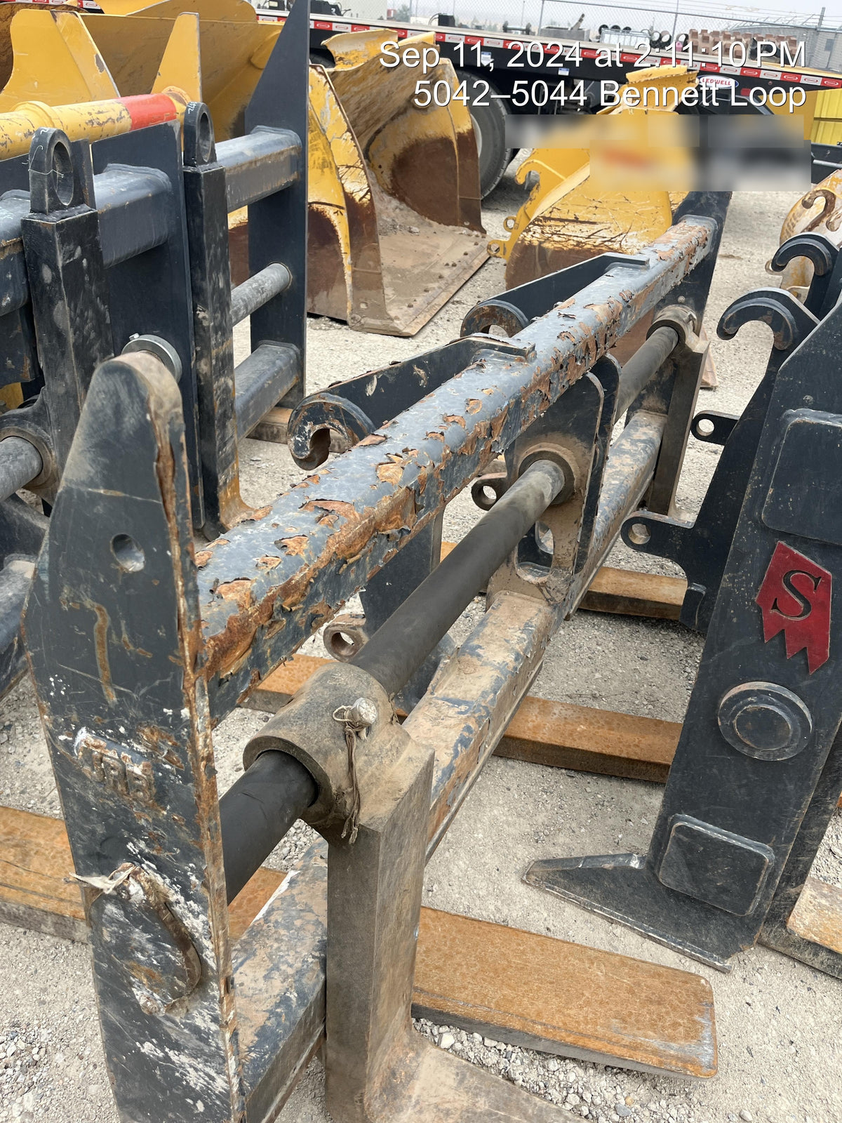 2023 PALADIN 96" Loader Fork Carriage - Paladin