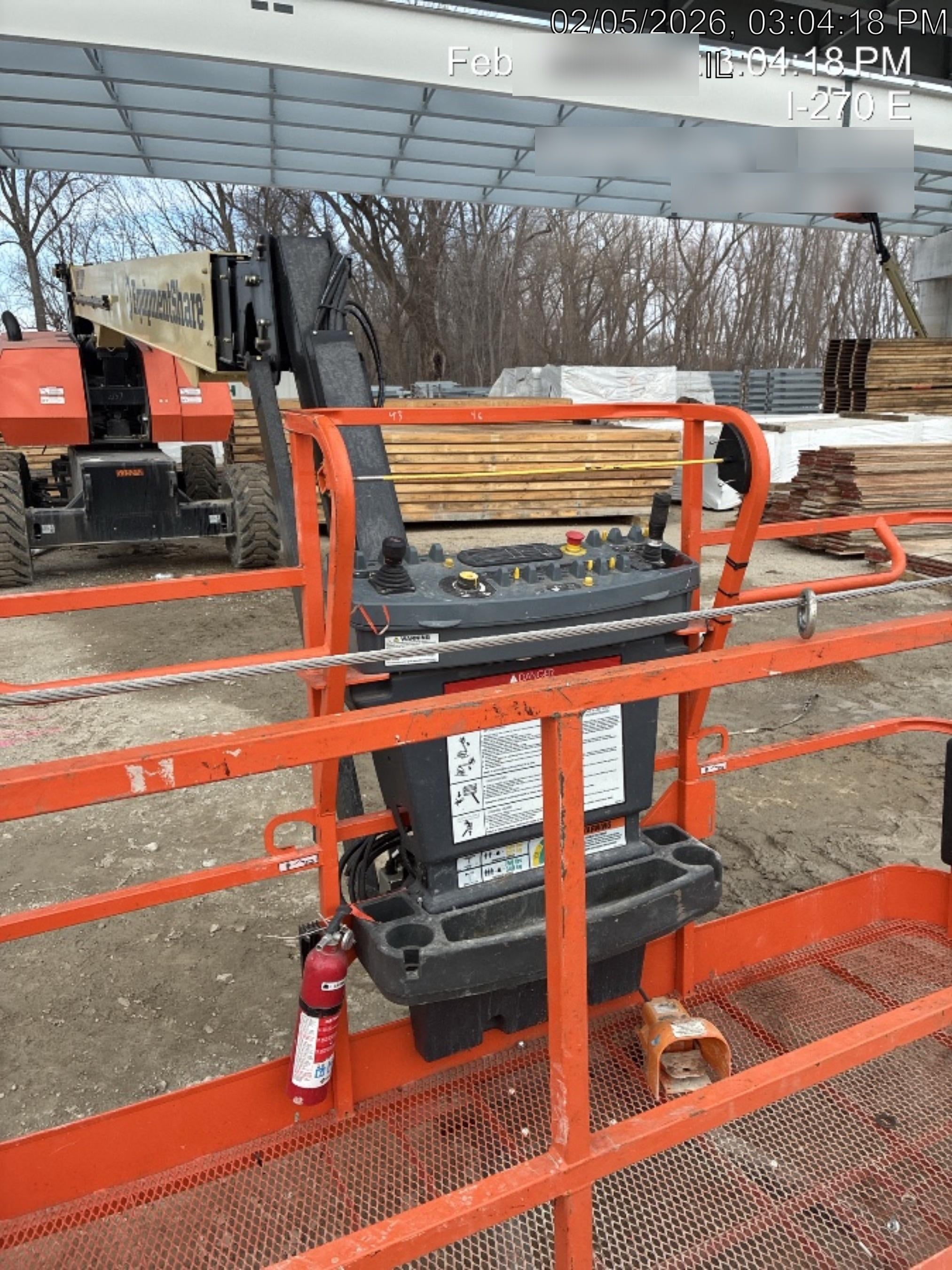 2025 JLG 860SJ