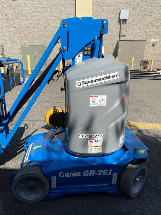 2020 GENIE GR-26J
