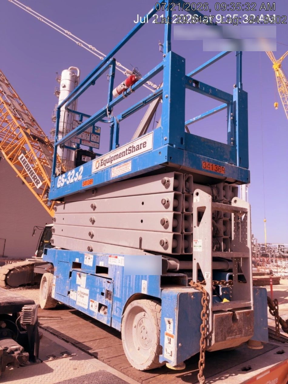 2023 GENIE GS-3232
