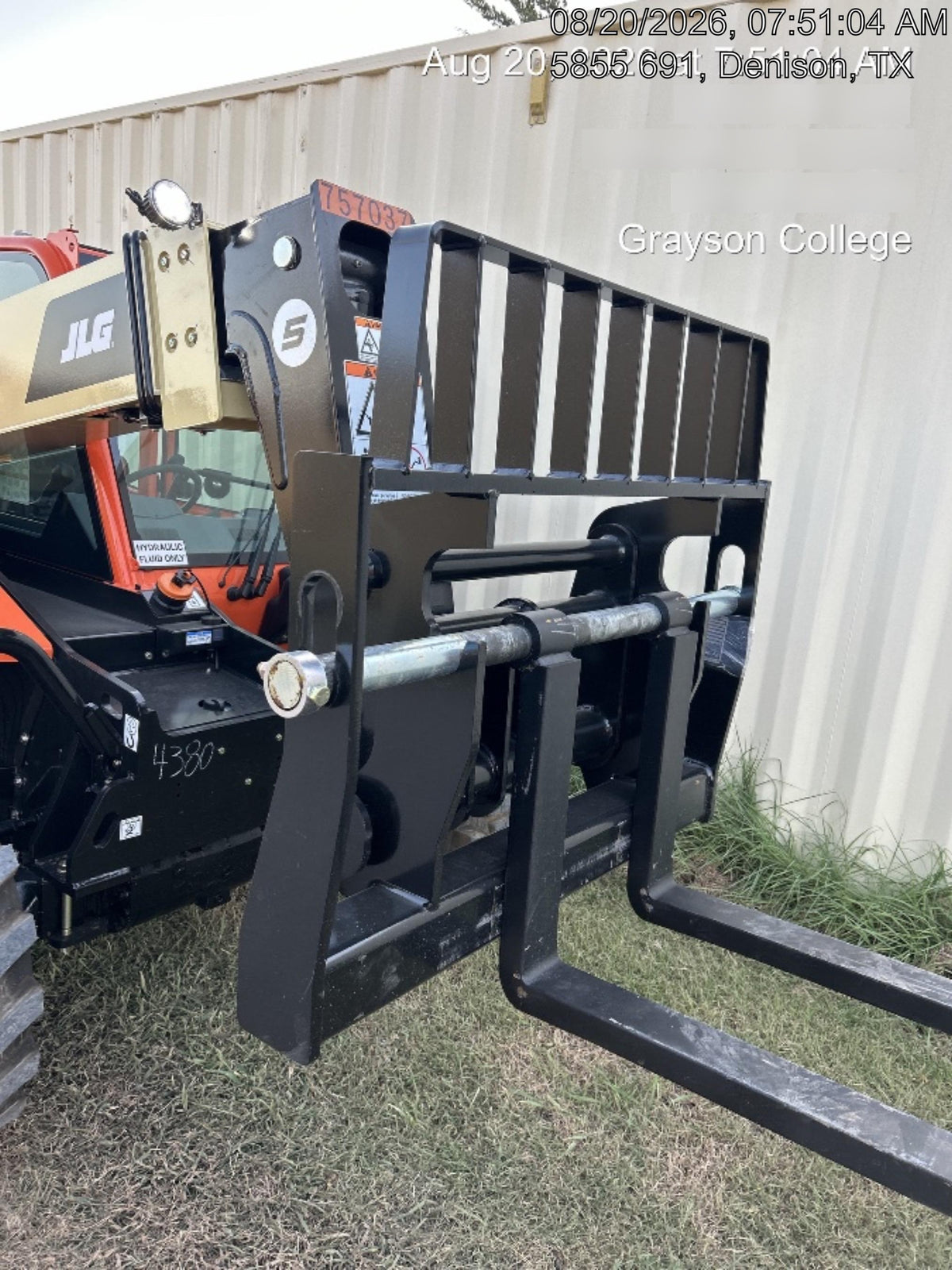 2026 JLG 519