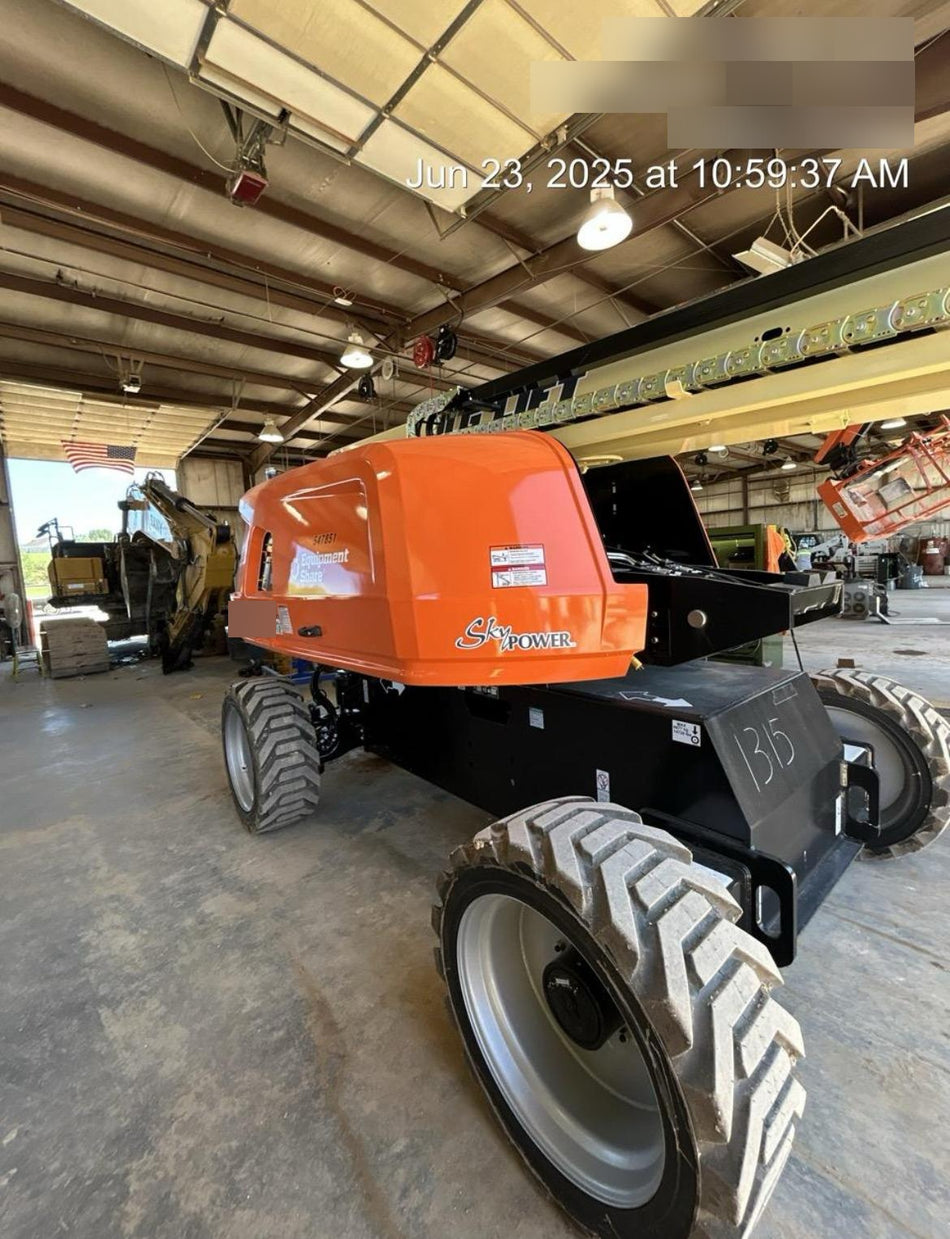2025 JLG 660SJ