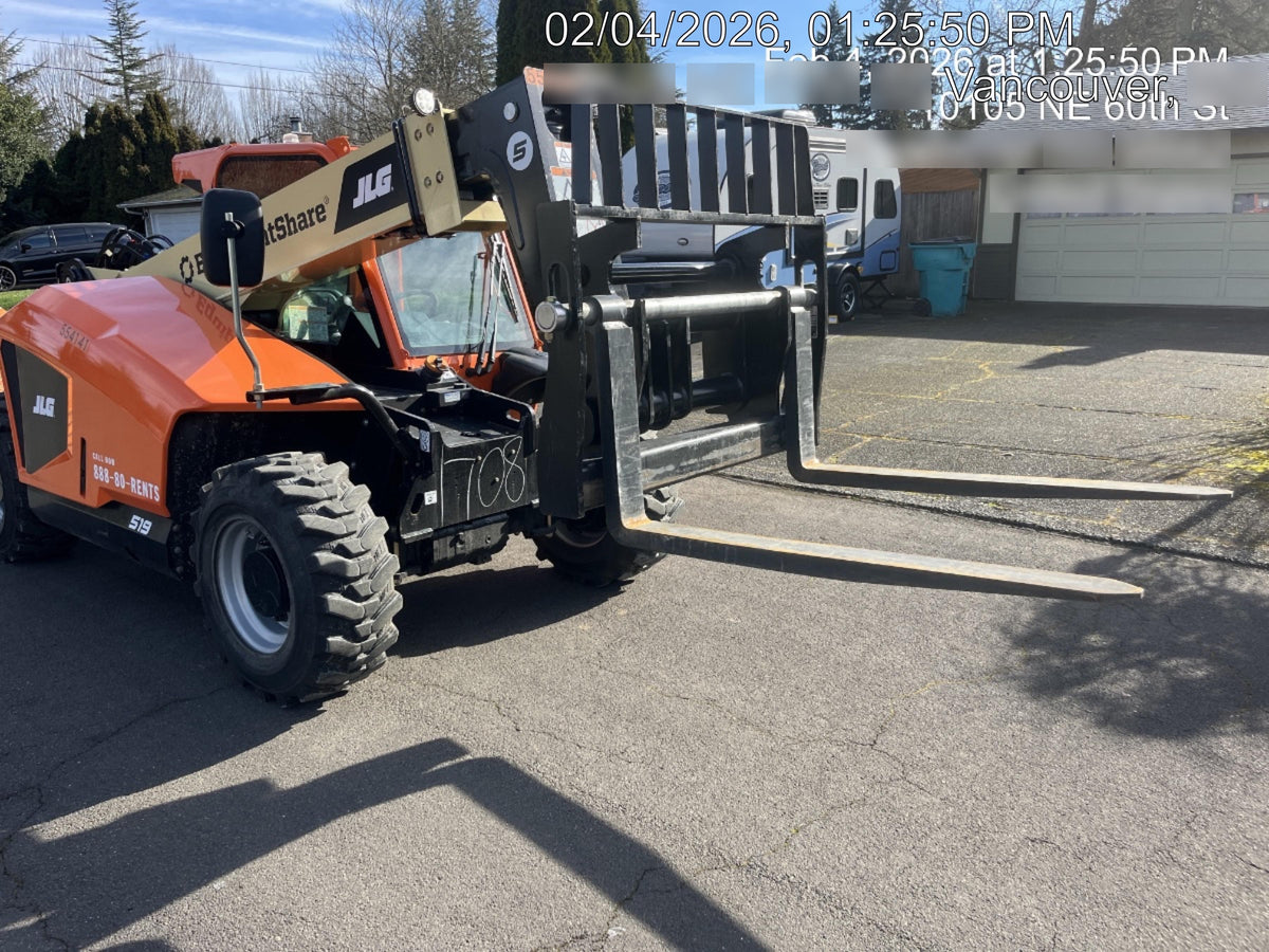 2025 JLG 519