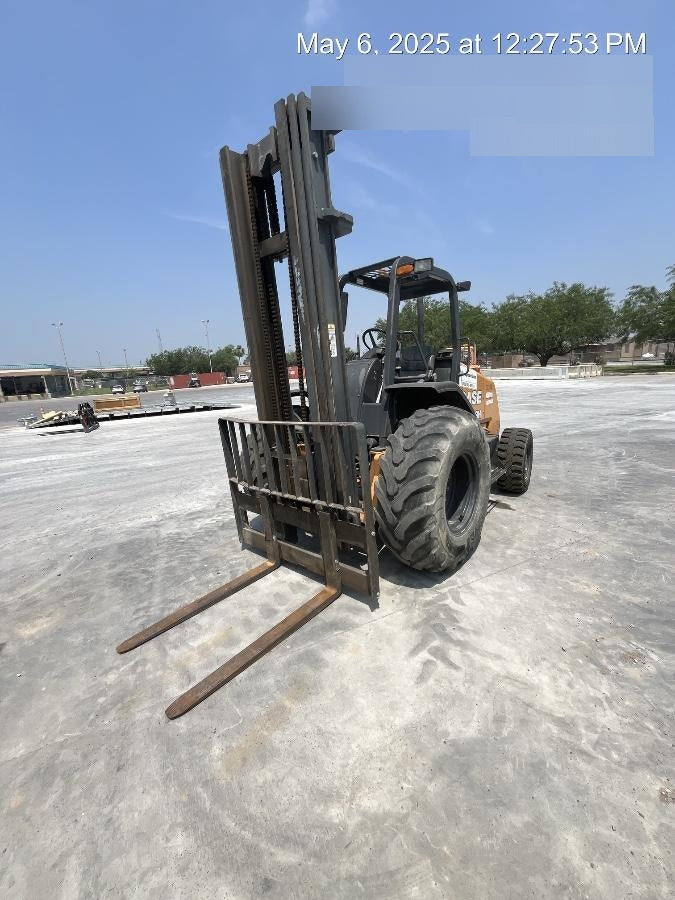 2019 CASE 588H