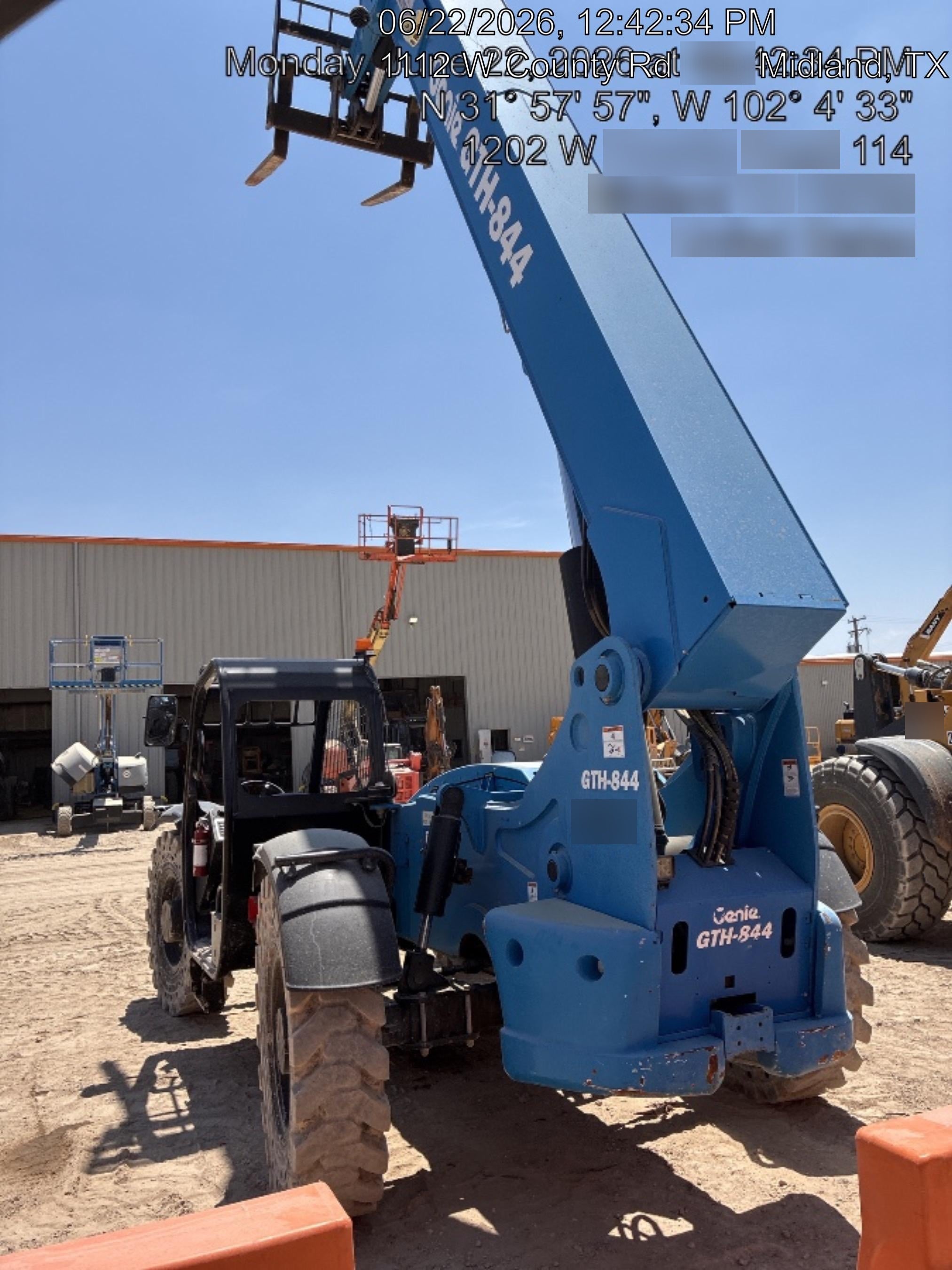 2018 Genie GTH-844 Genie GTH-844 w/ROPS, Work Lights, Solid Tires, RH Cab Mesh, Beacon, 60" Carriage and Forks