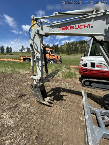2025 TAKEUCHI TB235-2CR