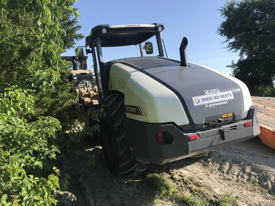 2021 DYNAPAC CA2500PD
