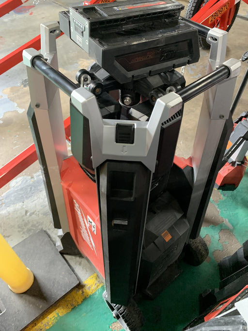 2022 MILWAUKEE MXF041-1XC