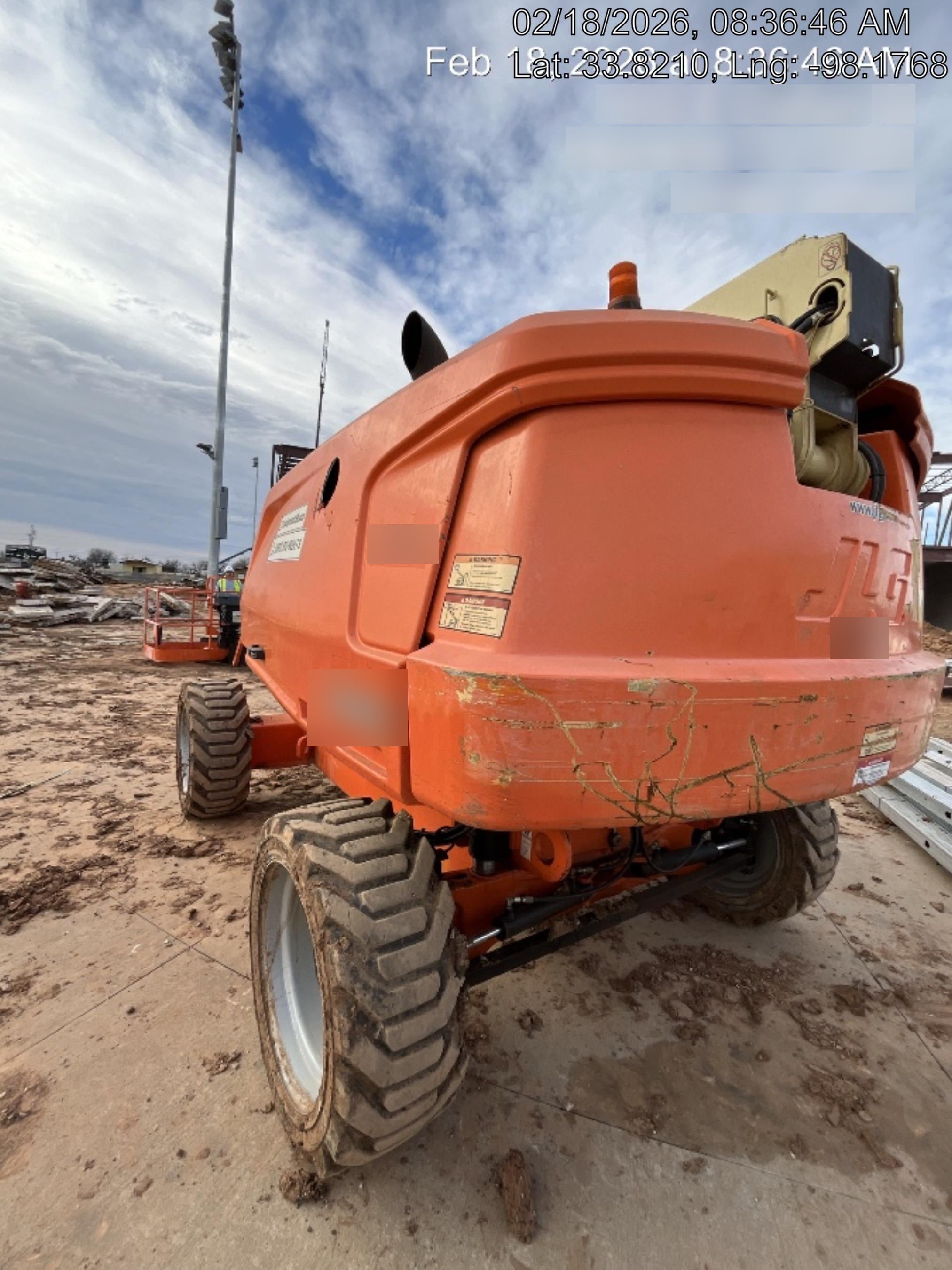 2019 JLG 660SJ