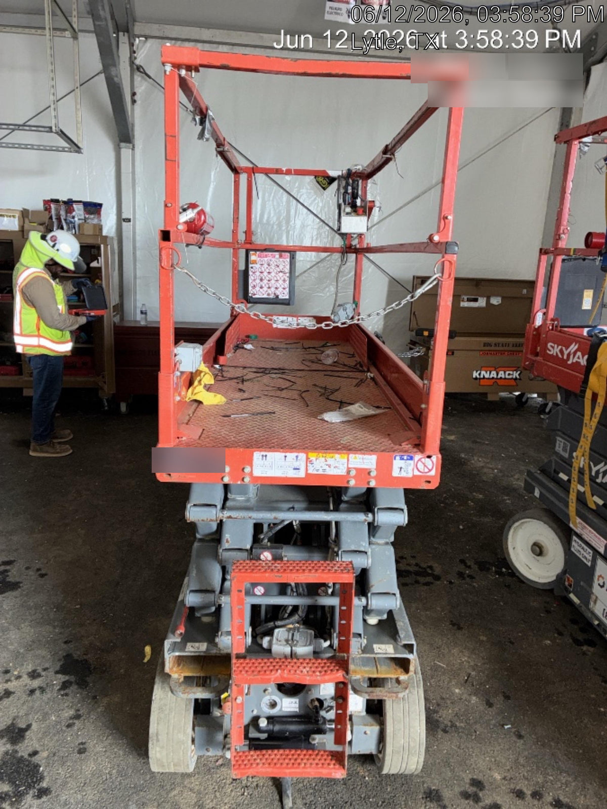 2019 Skyjack SJIII-3226 Standard Options, Trojan Batteries