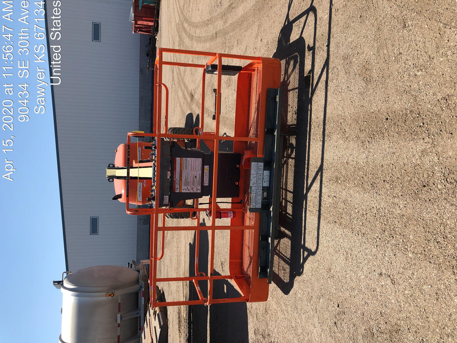 2019 JLG 460SJ