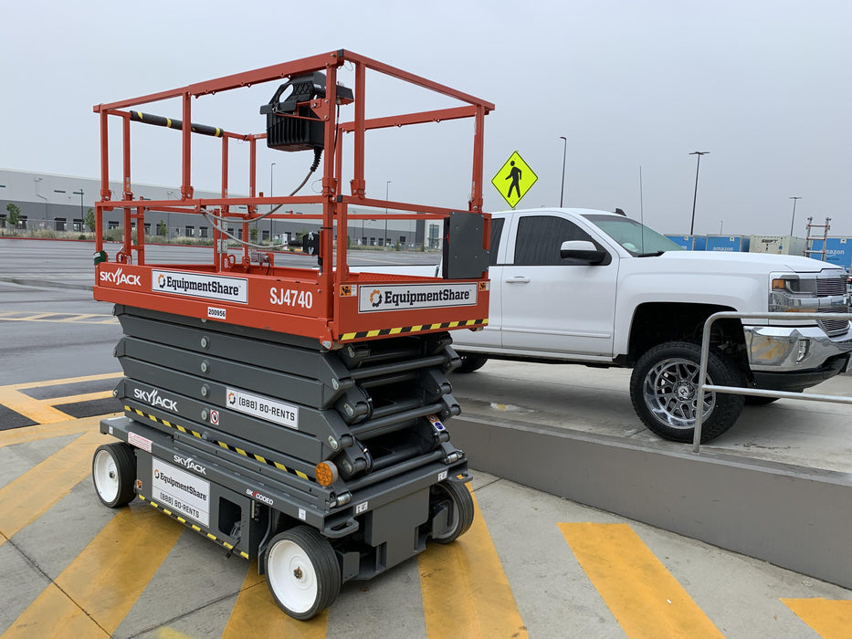 2022 SKYJACK SJ4740