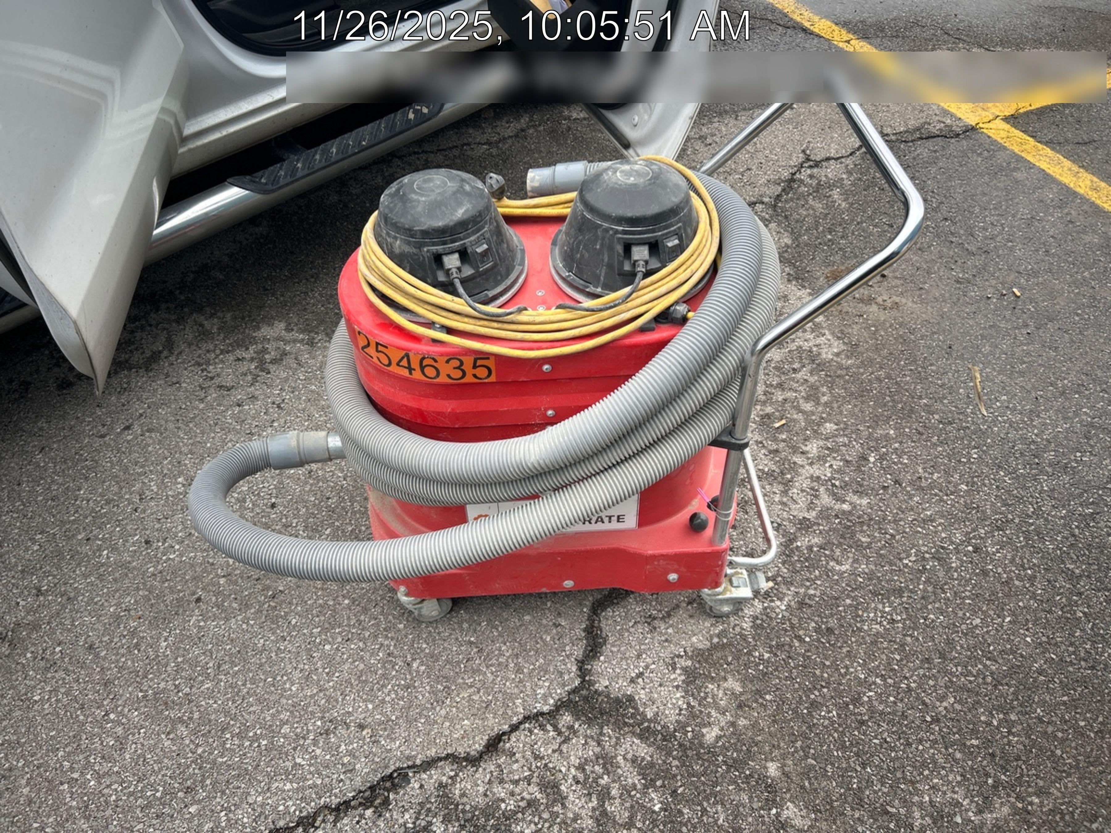 2022 EDCO VAC-200