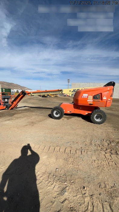 2019 JLG 460SJ