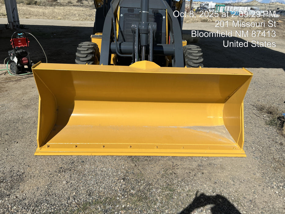 2025 JOHN DEERE 24" Bucket, Backhoe