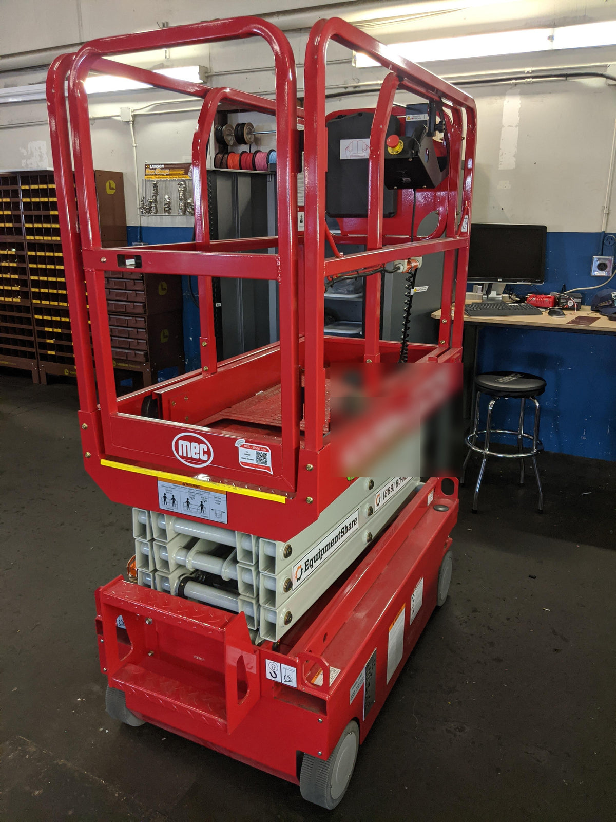2020 MEC 1330SE Solid NM Tires, Steel Swing out Doors, LCS, Beacon, 900W Invertor