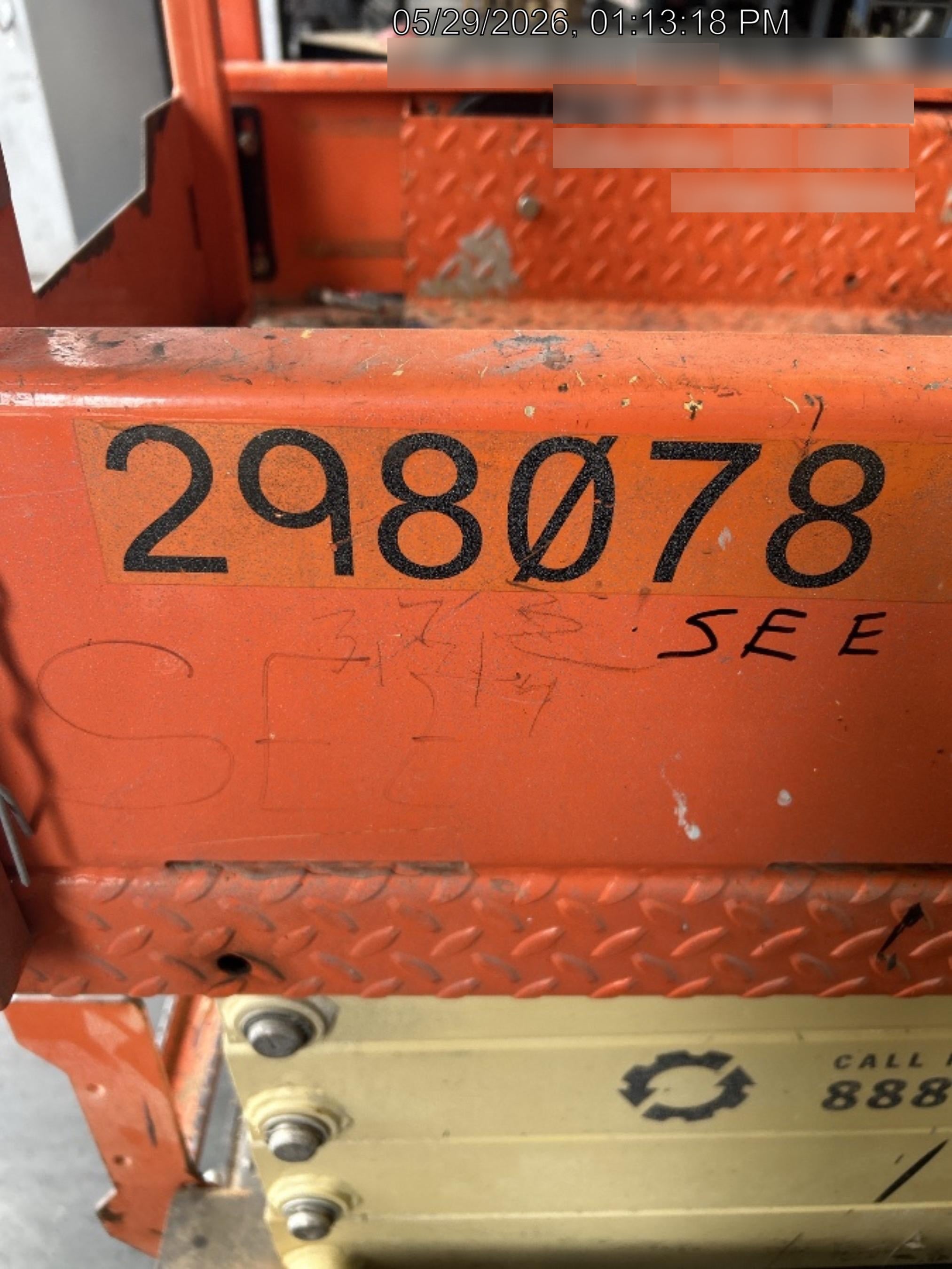 2023 JLG ES1932