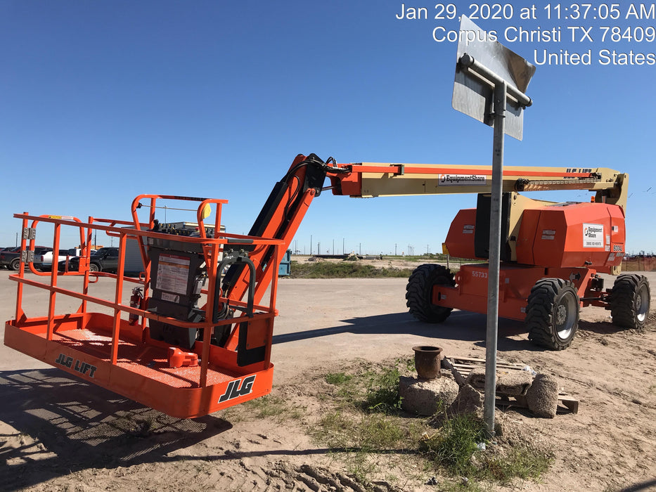 2020 JLG 800AJ