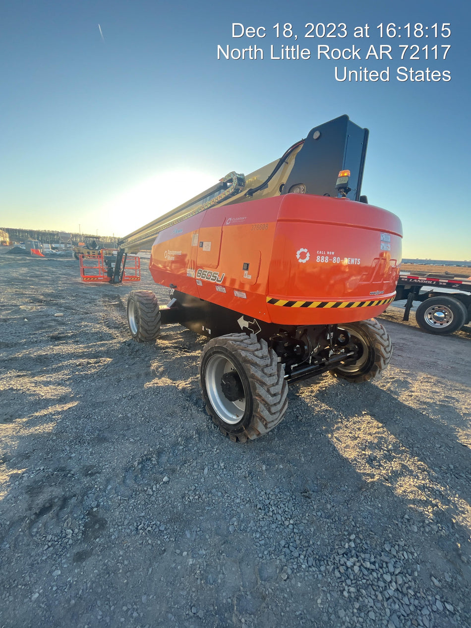 2023 JLG 860SJ