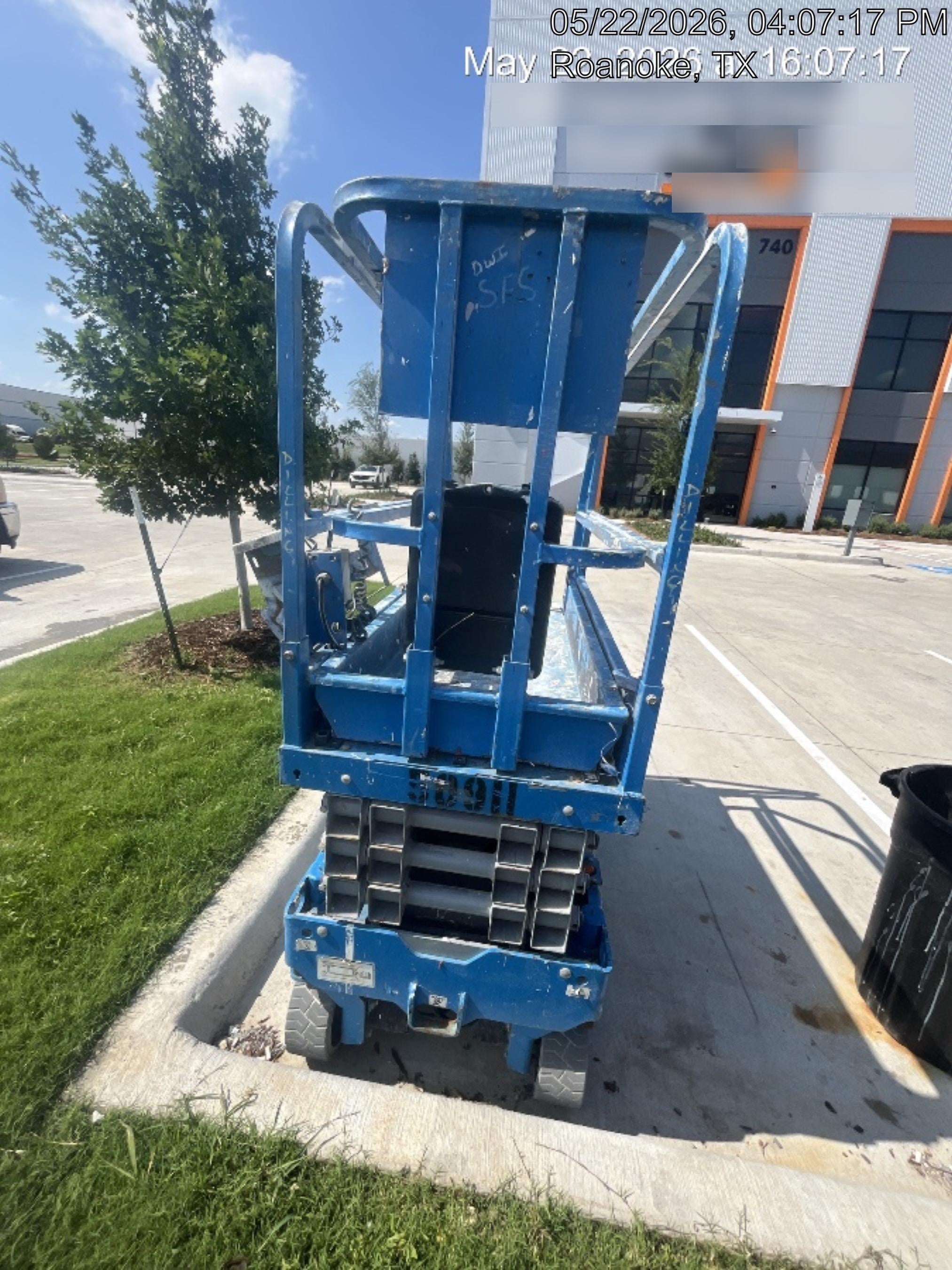 2019 Genie GS-1930 Fixed Rails with Chain Entry
