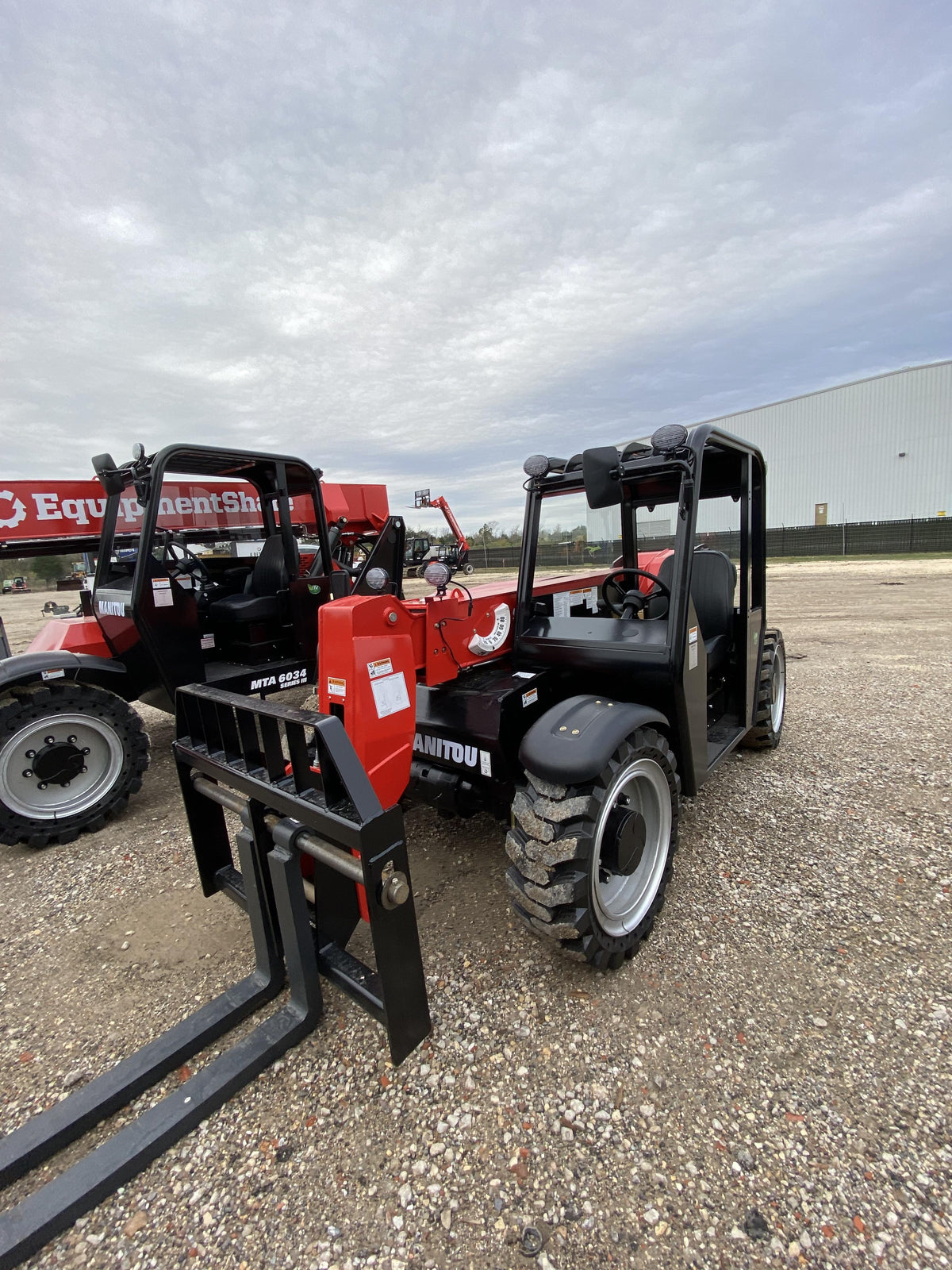 2021 MANITOU MTA5519
