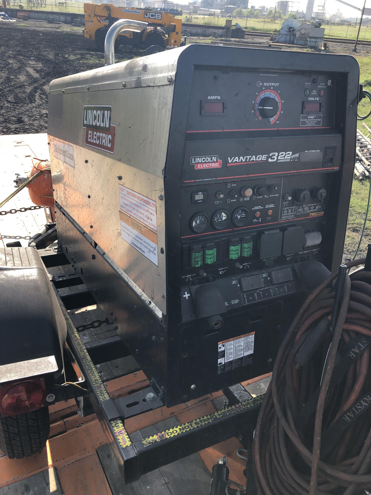 2019 Lincoln Electric Vantage 322 Welder Ready-Pak 3, Two wheel trailer, Fender and Light kit, Cable Rack