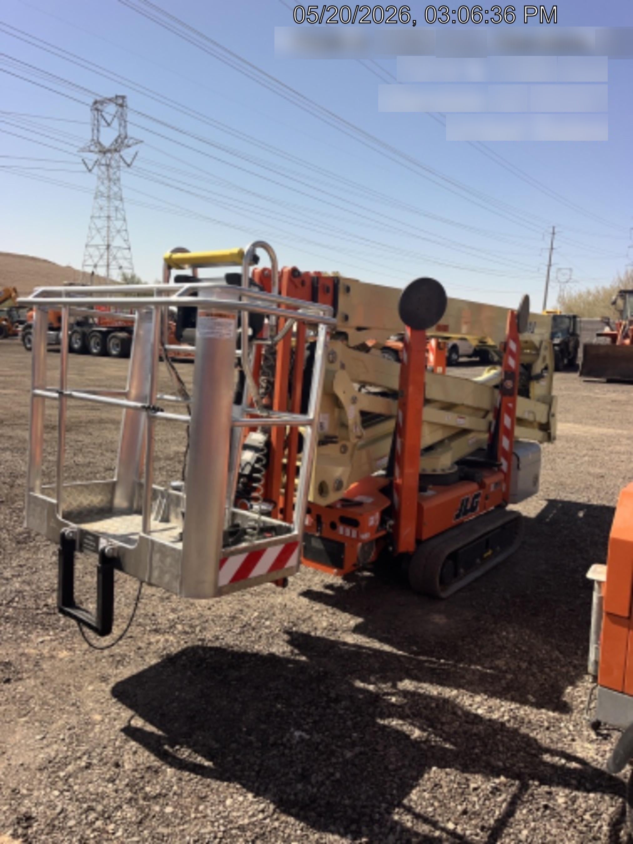 2019 JLG X600AJ