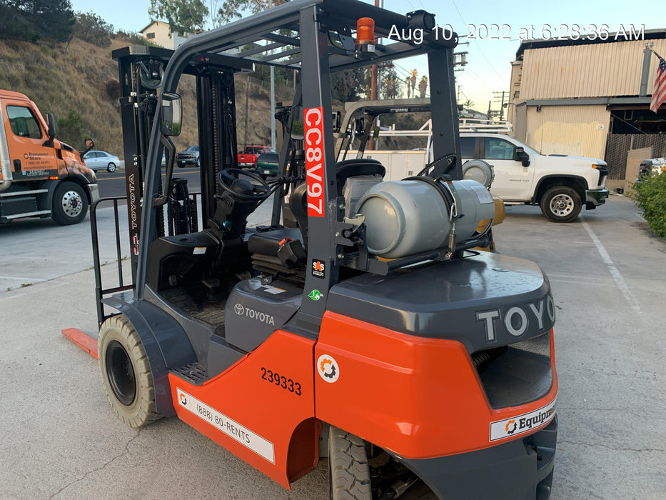 2022 TOYOTA 8FGU25 LP w/ Scale