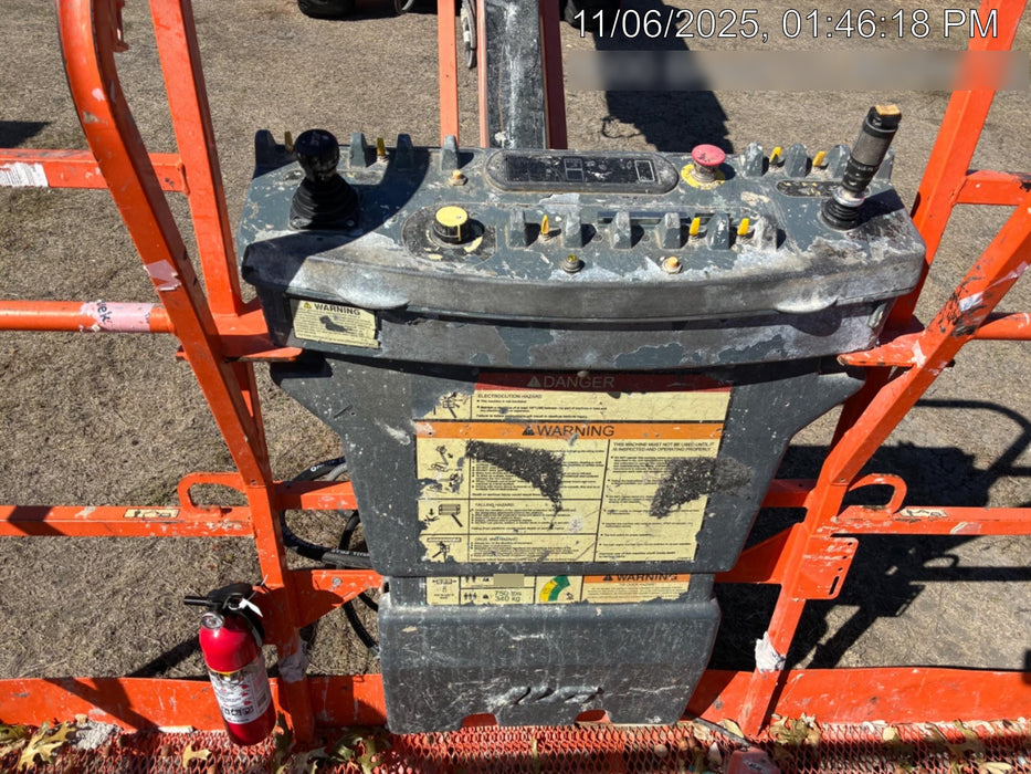 2019 JLG 660SJ