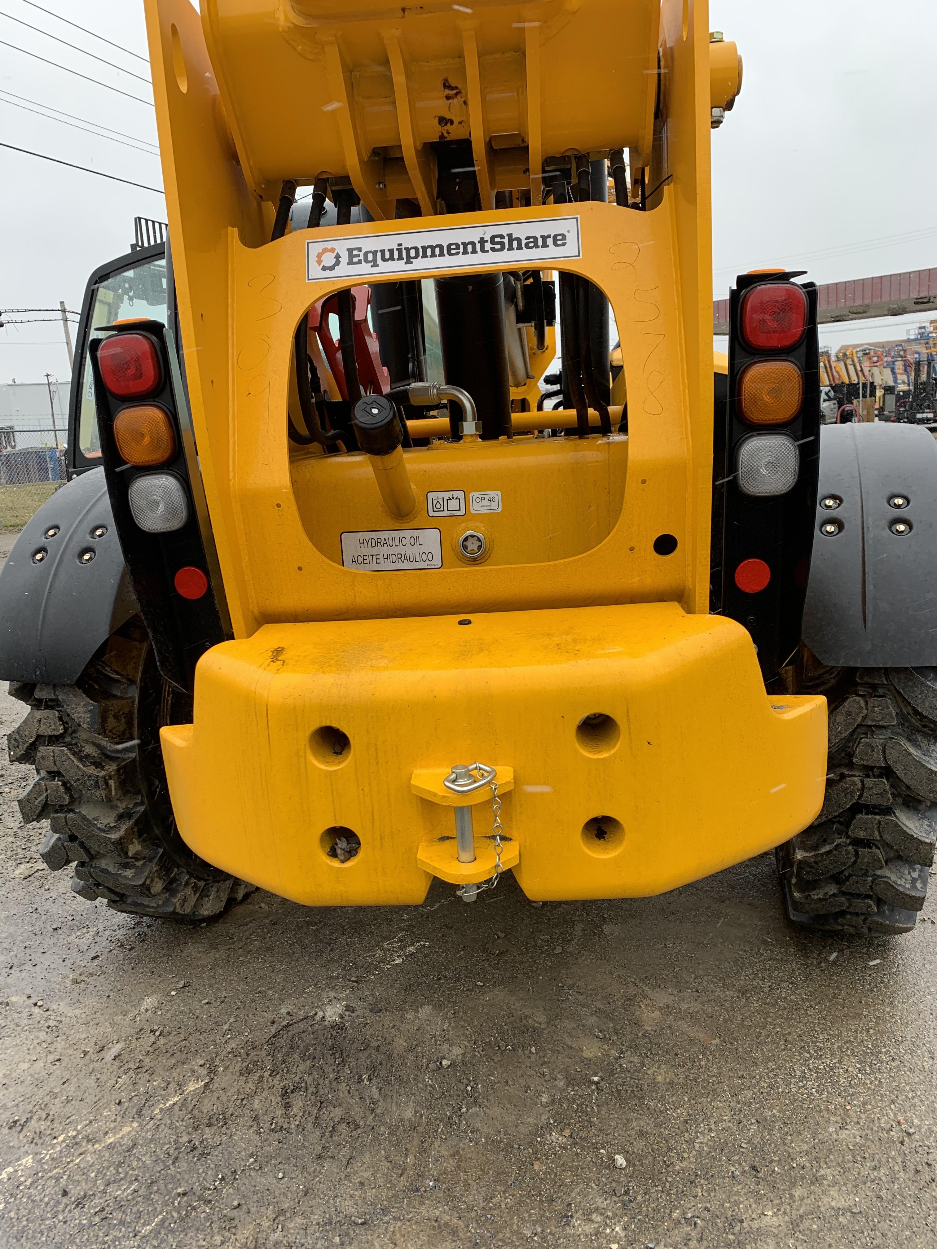 2022 JCB 512-56