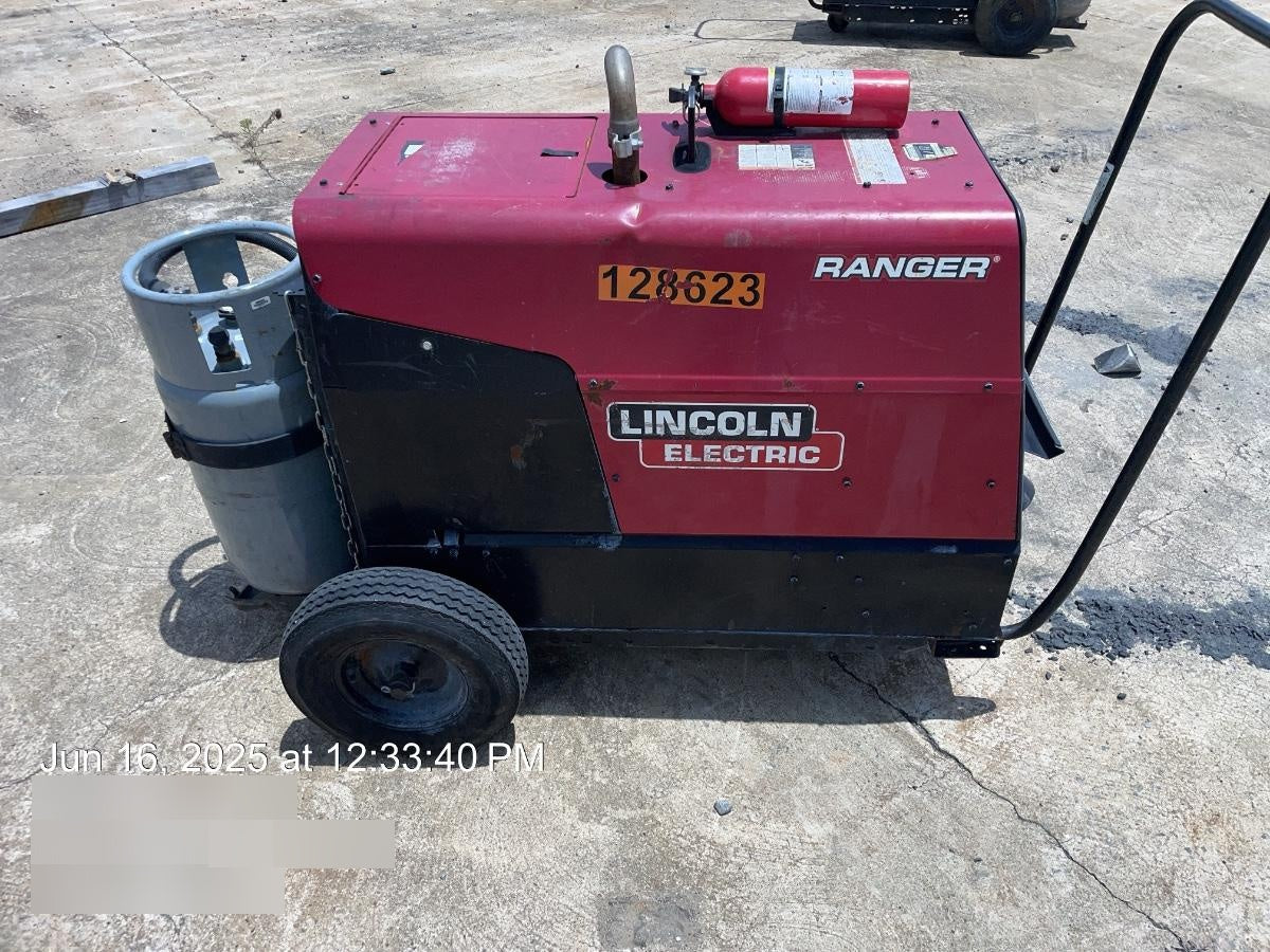 2021 Lincoln Electric Ranger 305 LPG K3430-1, Ranger 305 LPG, Undercarriage, Tank Holder & Strap, 10kw AC Gen, 25hp Kohler LPG Eng